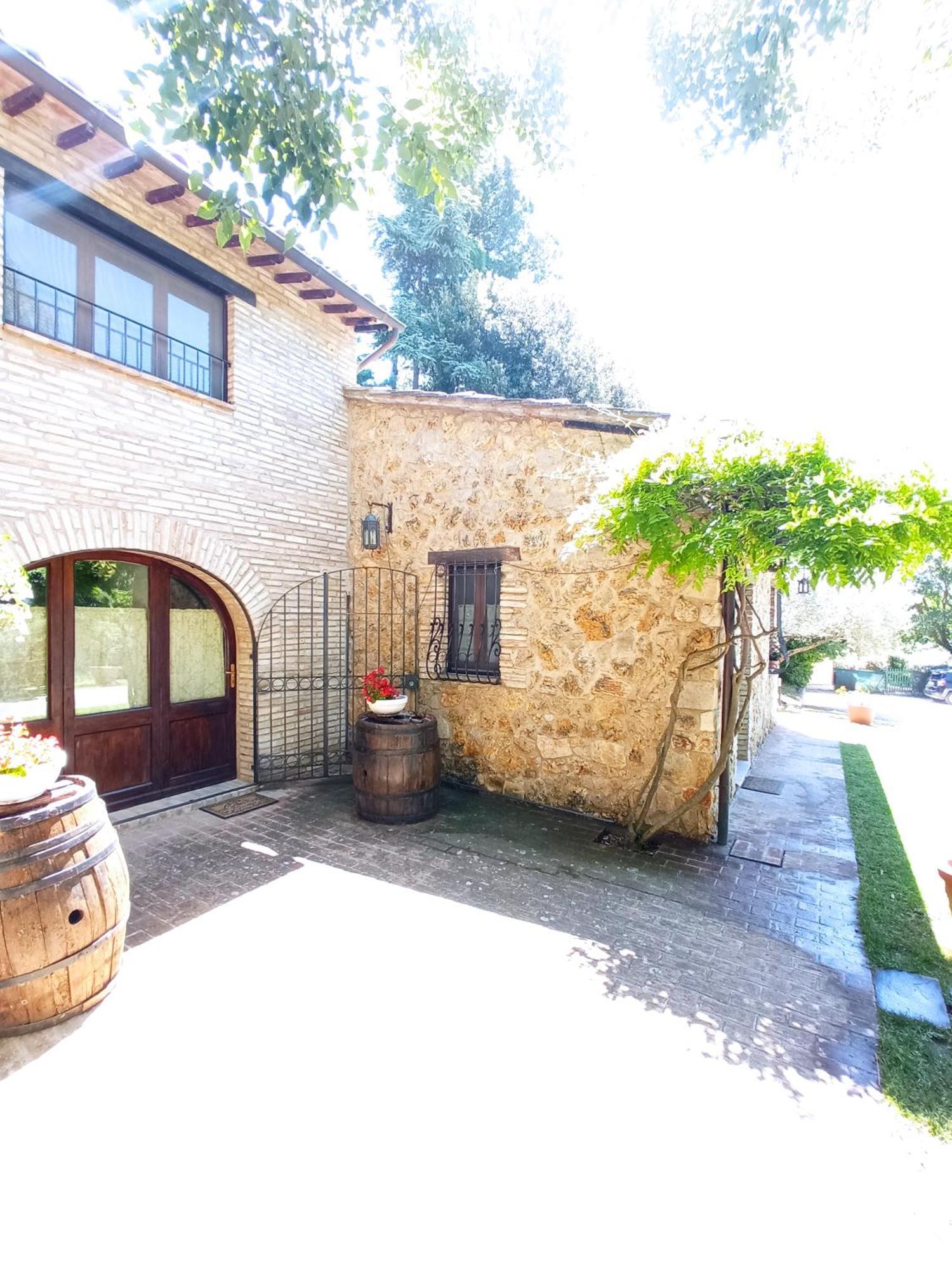 All'Ombra Di San Damiano Assis Exterior foto