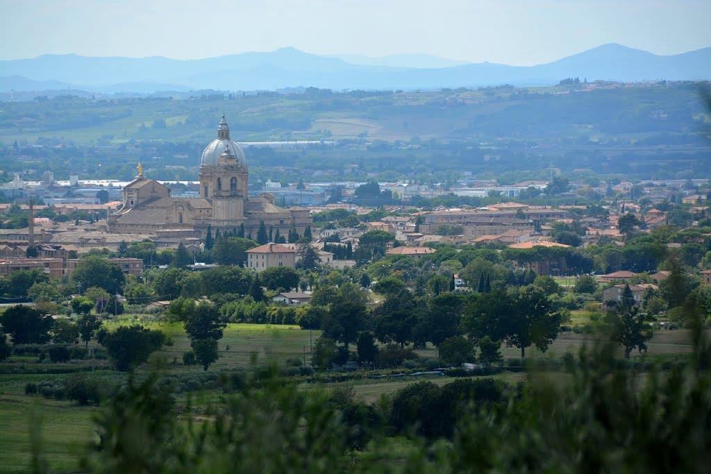 All'Ombra Di San Damiano Assis Exterior foto